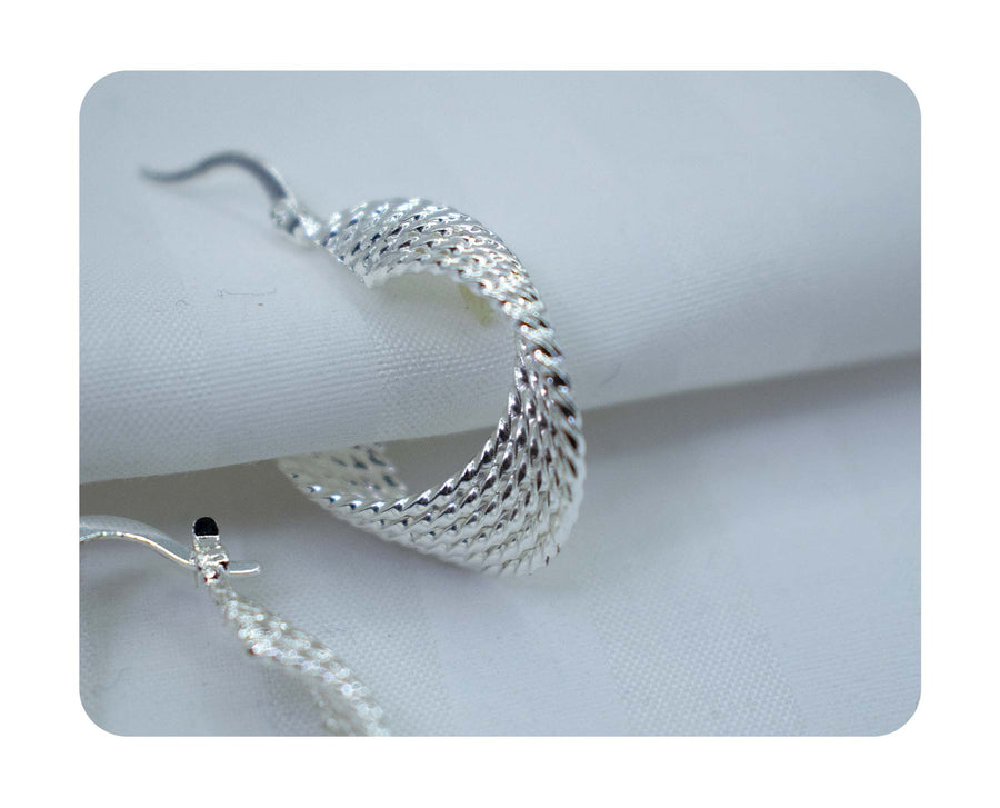 Aro bañado en plata